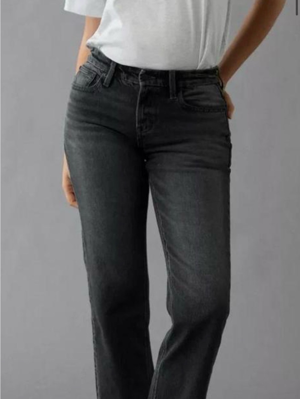 American Eagle Outfitters Women’s Curvy Straight Leg Jeans - Charcoal Black Wash